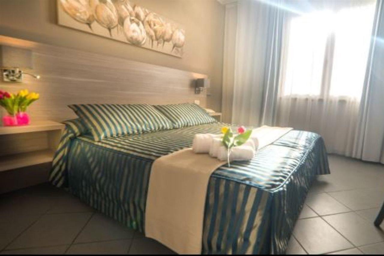 Hg Hotel Il Settebello Marina di Cecina Extérieur photo