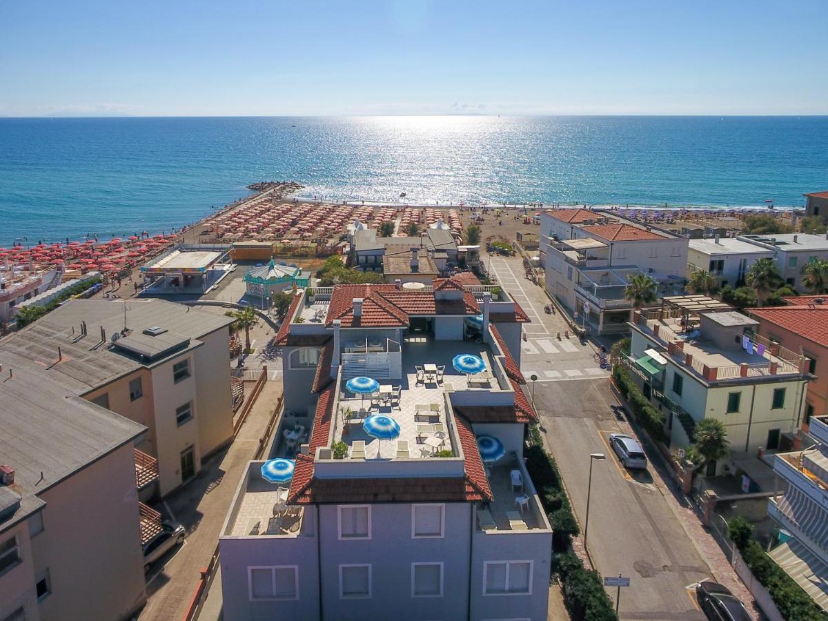 Hg Hotel Il Settebello Marina di Cecina Extérieur photo