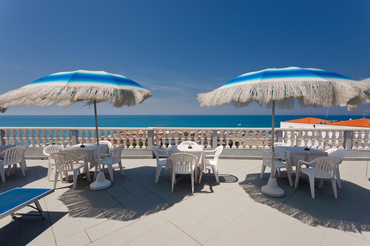 Hg Hotel Il Settebello Marina di Cecina Extérieur photo